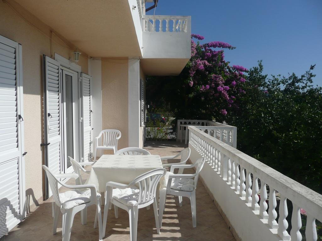Apartment Dudic Palit Exterior foto